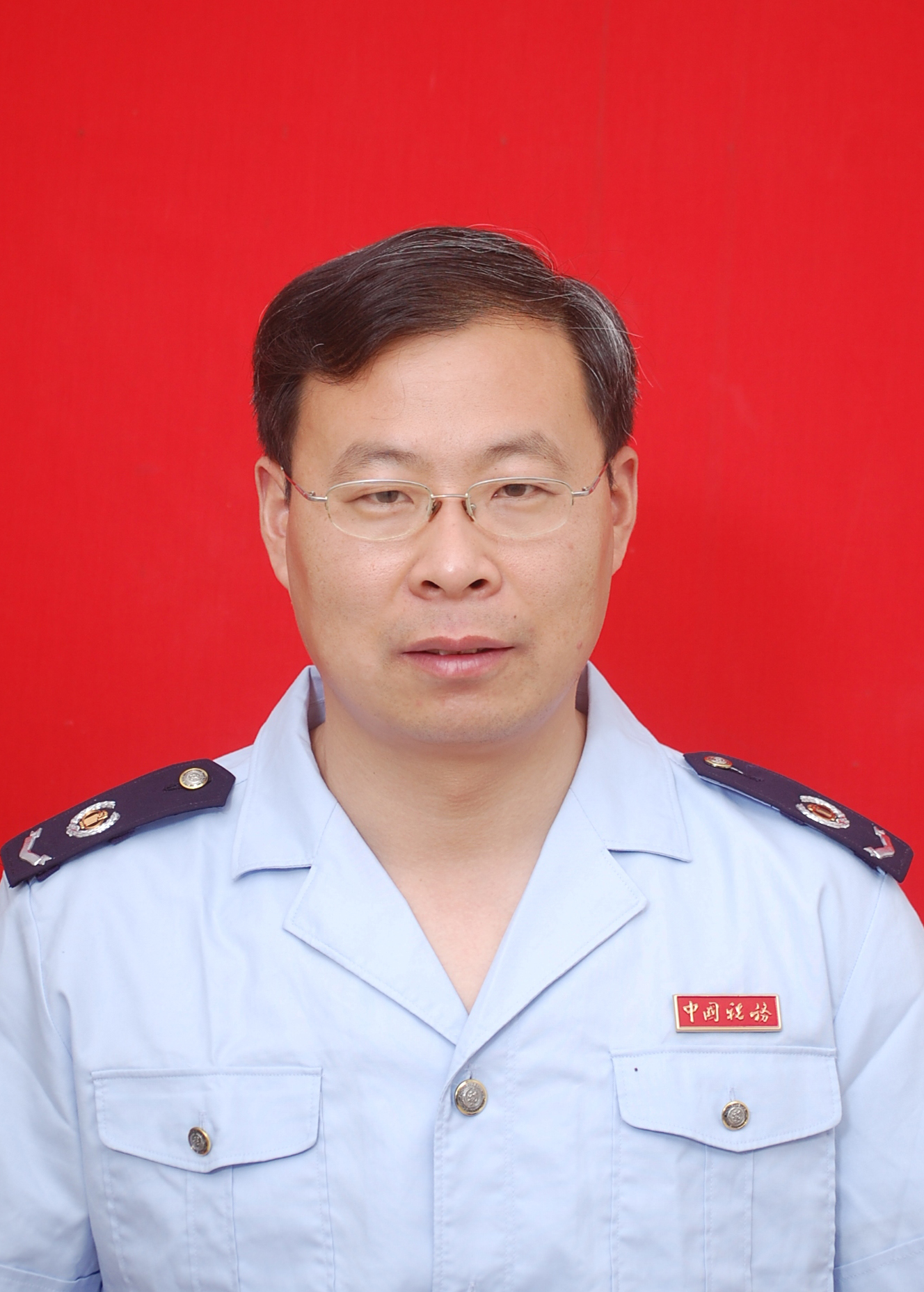 骆向阳.jpg 骆向阳.jpg