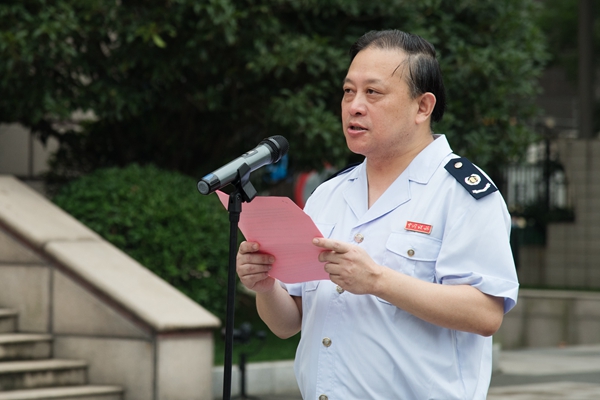 无锡市人民政府副市长朱爱勋致辞